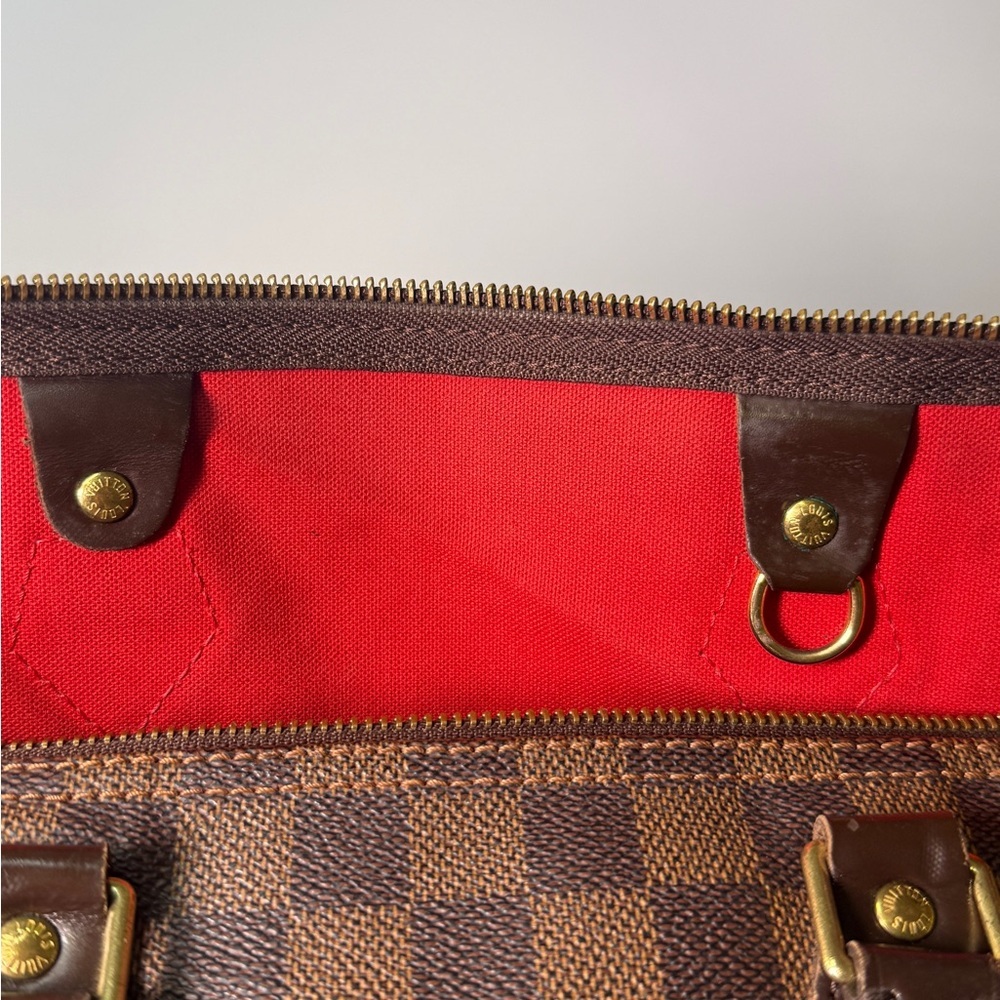 Louis Vuitton Speedy 35 in Damier Ébène - Picture 5 of 8